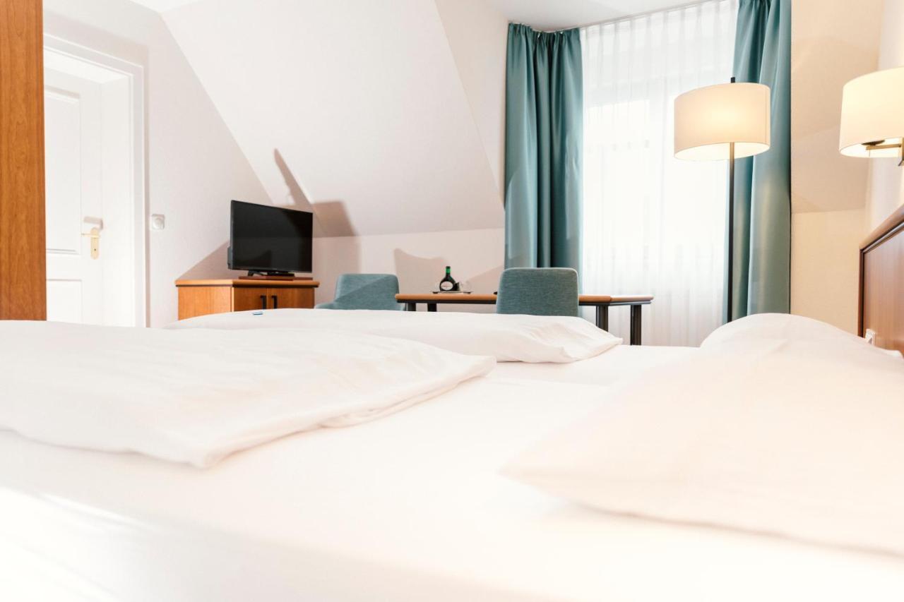 Weingut Pastoriushaus - Artur Steinmann Hotel Sommerhausen Luaran gambar